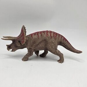 Schleich Triceratops Dinosaur Kids Brown Red Realistic 2017 Figure
